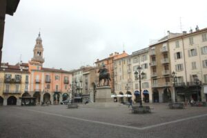 La solidarietà all’Ucraina scende in piazza Mazzini oggi a Casale