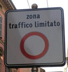 Ambientalisti contro: il Gre plaude la sospensione della Ztl e critica Legambiente