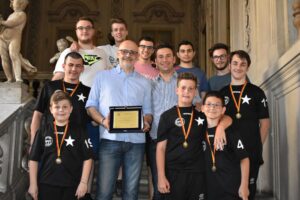 Premiati in Comune i giovani del Pierce14