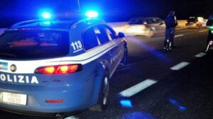 Alla festa del vino con tirapugni e mazze da baseball, denunciati 22enni