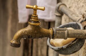 Entro l’estate la newco dell’acqua tra Casale e Valenza: si chiamerà Am+