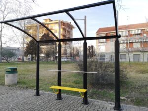Amc: otto nuove pensiline alle fermate dei bus