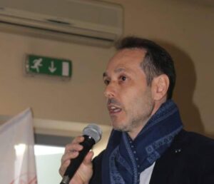 Le scritte? “Infamità. Sotto il duce non le avrebbero potute fare”
