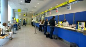 Poste, nuovo orario per sei uffici: apertura da lunedì a sabato