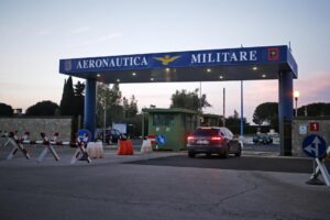 Sarà Pratica di Mare l’hub per i vaccini Covid. E Casale?