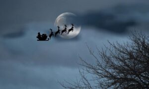 Vigilia in zona rossa? A Frassinello un’ordinanza tutela Babbo Natale
