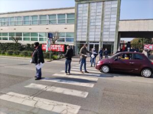 Protesta Cerutti e diritti delle donne: lotta congiunta per l’8 marzo
