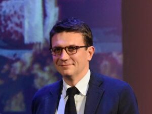 Lavagno (Pd): “Servono misure straordinarie, troppi soldi per le manifestazioni!”