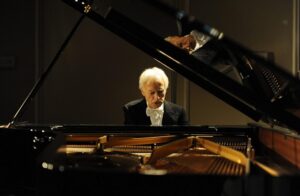 Giorgio Vercillo in concerto a Treville con un recital per pianoforte
