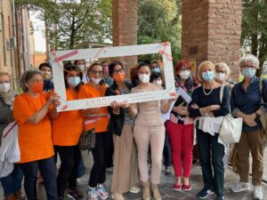 Le camminate al femminile di Andos per un ottobre ‘rosa’