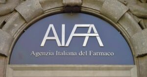 Pettazzi e Boldi, interrogazione per aiutare il piccolo Edoardo