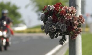 Ogni giorno, nove morti sulle strade
