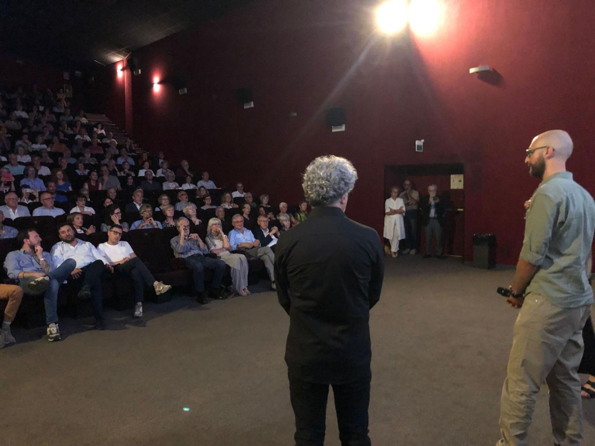 Il successo de Il Ciliegio di Rinaldo: ancora al cinema a Casale