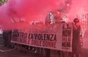 “Oggi rinasce la Casa delle Donne”: occupata l’ex Circoscrizione nord