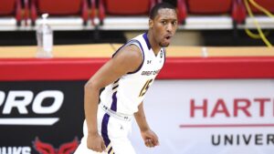 Novipiù firma C.J. Kelly e stringe con Dalton Pepper