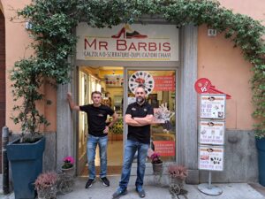 Mr. Barbis si fa... in due per riparazioni e duplicazioni chiavi