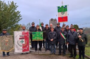 A Ponzano la cerimonia per i caduti con la sezione Alpini di Casale