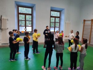 Occimiano, alla Primaria si impara e ci si diverte con la pallavolo