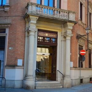Intesa Sanpaolo di Casale, la banca rassicura i clienti