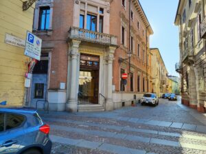 Furto alla Intesa Sanpaolo: da martedì chiude via Magnocavallo