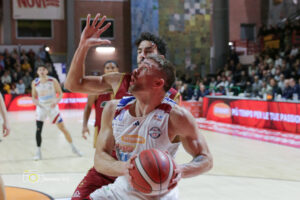 Novipiù ultima. Con Milano per tornare a vincere