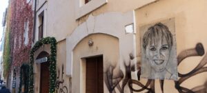John Sale: l’omaggio dello street artist a Paola Cortellesi