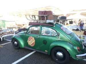 Al Mercatino dell’Antiquariato di ieri anche un Maggiolino