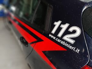 Casale: estrae la pistola e minaccia i vicini durante una lite