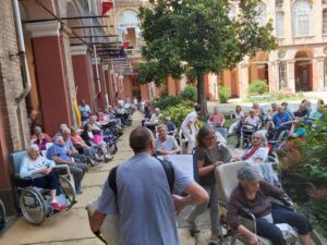 La festa per i volontari all’Ospitalità Cdr di Casale