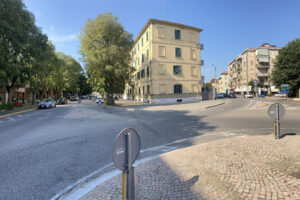 Casale, la nuova sede dei Carabinieri “libera” i parcheggi