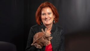 Cecilia Di Lieto presenta “Me l’ha detto l’armadillo” a Casale