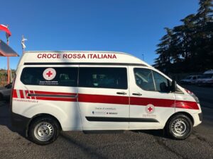 Un nuovo furgone per la Croce Rossa di Casale Monferrato