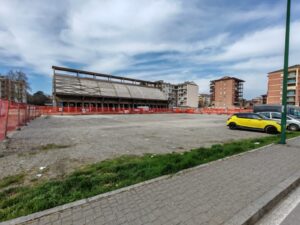 Chiusura del parcheggio tra Paraboloide e via Padre Pio da Pietralcina