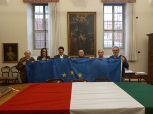 Casale, nuove bandiere donate a Ospitalità CDR dai Lions