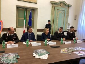 Abusi edilizi nelle aree a rischio: il 90% dei controlli dei Forestali rivela irregolarità